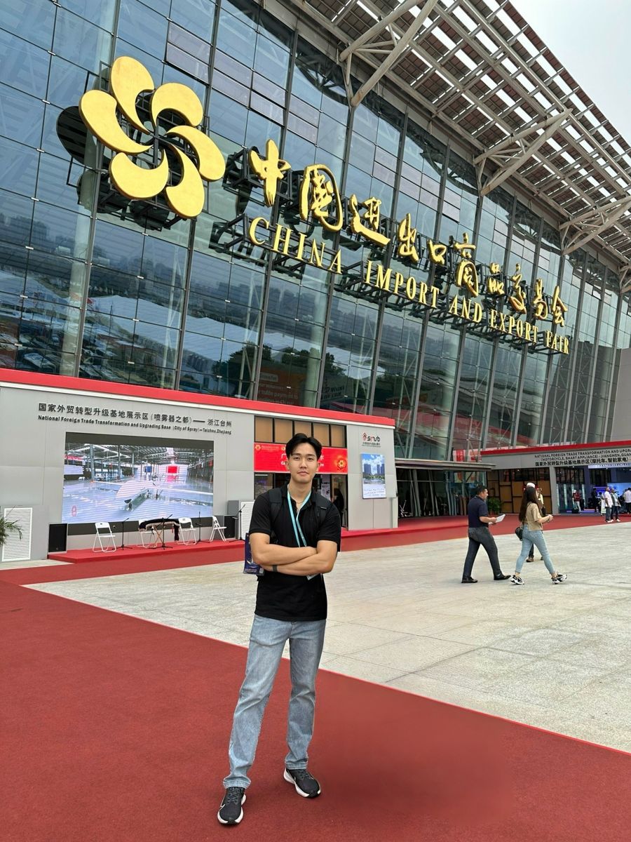 Cường tại Hội chợ Xuất nhập khẩu Trung Quốc (Canton Fair)